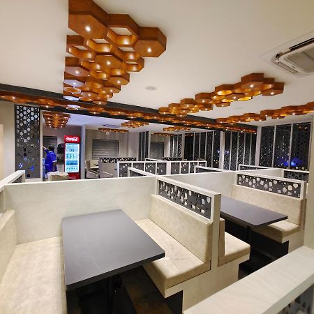 Hotel Thousand Pillars Warangal Exterior photo